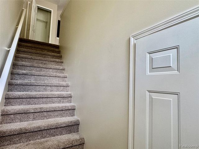 56501 Chesapeake Trail, Utica, MI 48316
