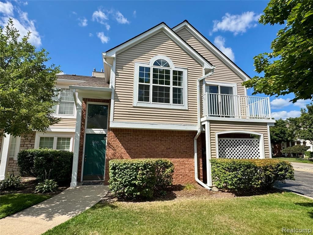 56501 Chesapeake Trail, Utica, MI 48316