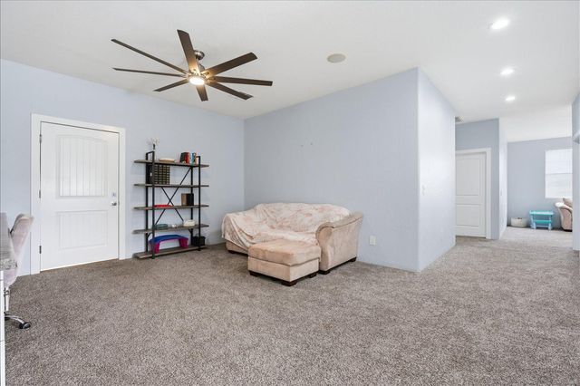 20305 W Peakview Road, Wittmann, AZ 85361