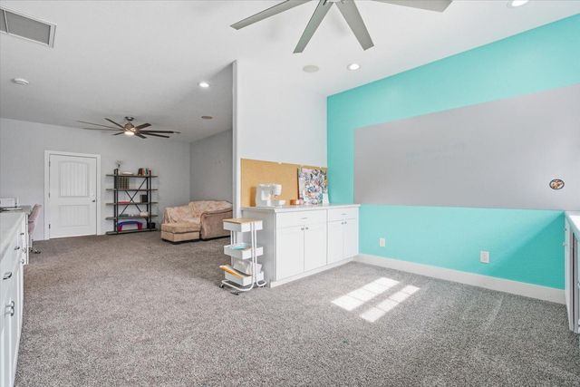 20305 W Peakview Road, Wittmann, AZ 85361