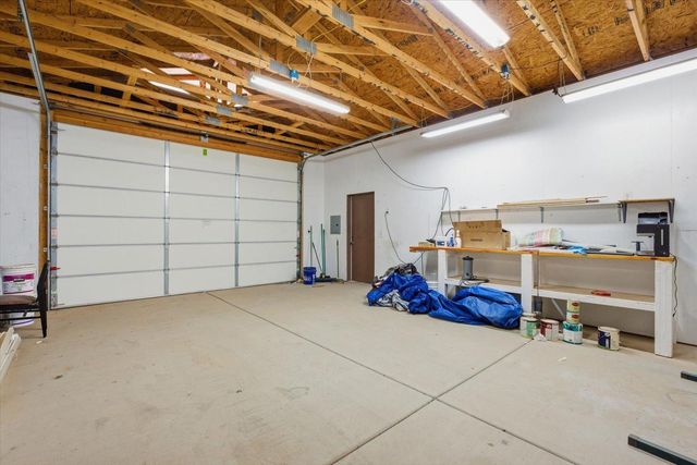 20305 W Peakview Road, Wittmann, AZ 85361