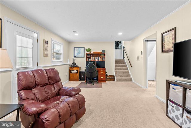108 WYTHE AVE, Stephens City, VA 22655