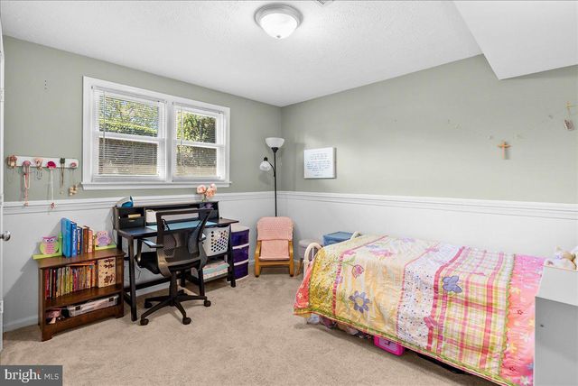 108 WYTHE AVE, Stephens City, VA 22655