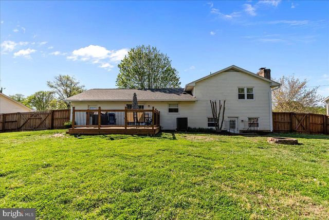 108 WYTHE AVE, Stephens City, VA 22655