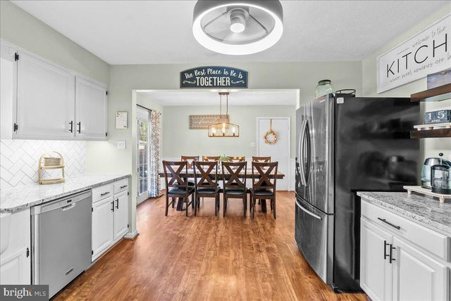 108 WYTHE AVE, Stephens City, VA 22655