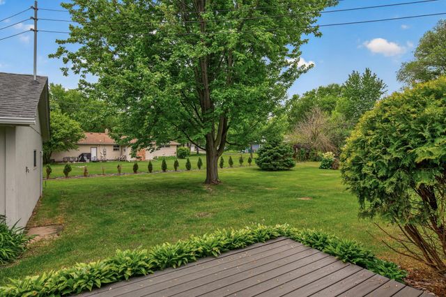 17625 13th Avenue N, Plymouth, MN 55447