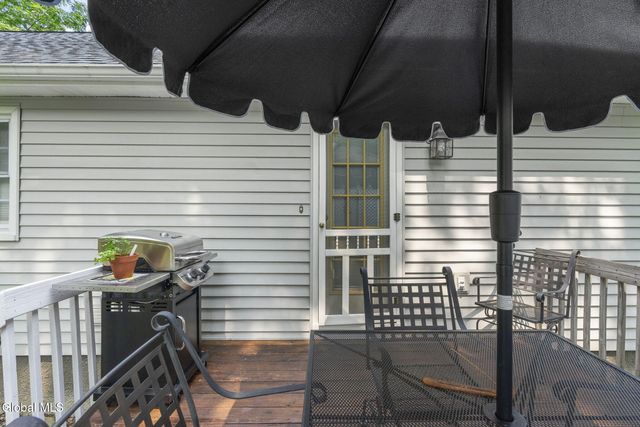 941 Altamont-Voorheesville Road, Altamont, NY 12009