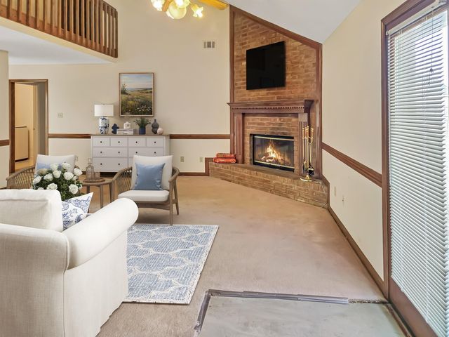 884 WOOD KIRK CV, Memphis, TN 38018