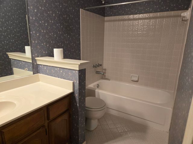 884 WOOD KIRK CV, Memphis, TN 38018