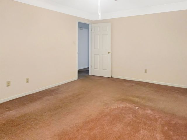 884 WOOD KIRK CV, Memphis, TN 38018