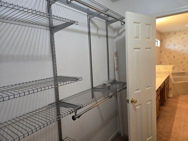 884 WOOD KIRK CV, Memphis, TN 38018