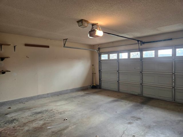 884 WOOD KIRK CV, Memphis, TN 38018