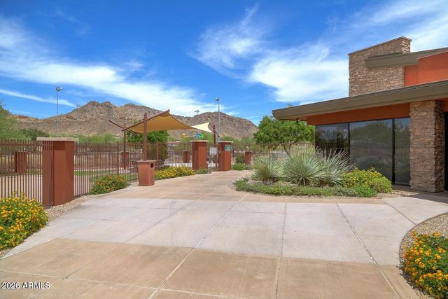 8374 W ROSEWOOD Lane, Peoria, AZ 85383