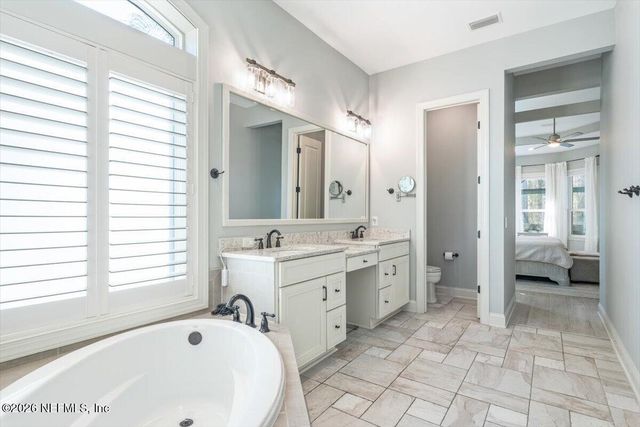 522 FRESHWATER Drive, St. Johns, FL 32259