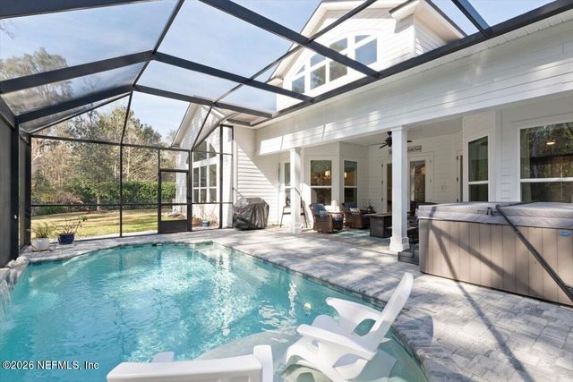 522 FRESHWATER Drive, St. Johns, FL 32259