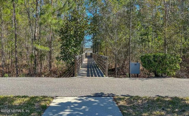 522 FRESHWATER Drive, St. Johns, FL 32259