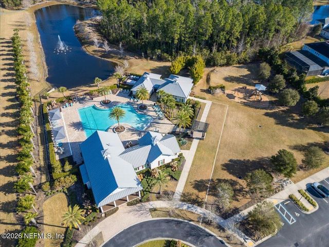 522 FRESHWATER Drive, St. Johns, FL 32259
