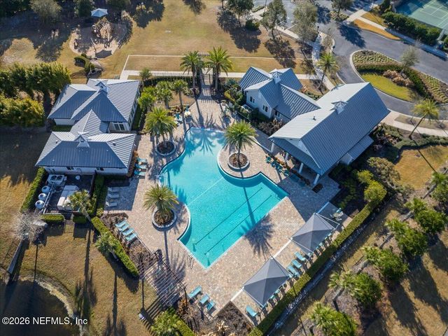 522 FRESHWATER Drive, St. Johns, FL 32259