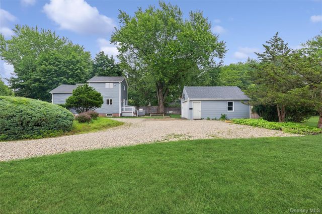 1350 Brick Kiln Road, Sag Harbor, NY 11963