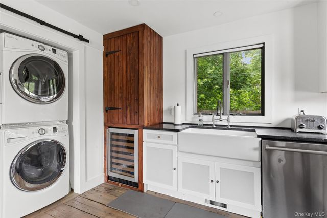 1350 Brick Kiln Road, Sag Harbor, NY 11963