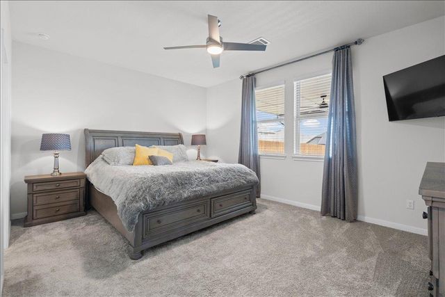 158 Gullivers DR, Elgin, TX 78621