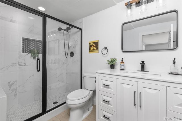 211 Durham Court, Castle Rock, CO 80108