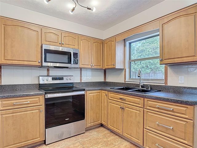 1449 CONTINENTAL DRIVE, Daytona Beach, FL 32117