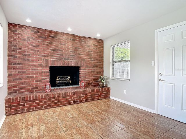 1449 CONTINENTAL DRIVE, Daytona Beach, FL 32117