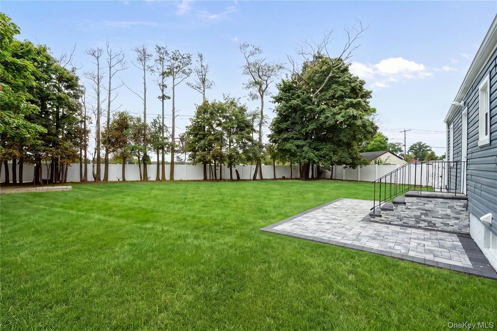 48 Cliff Avenue, Hempstead, NY 11550 — exterior