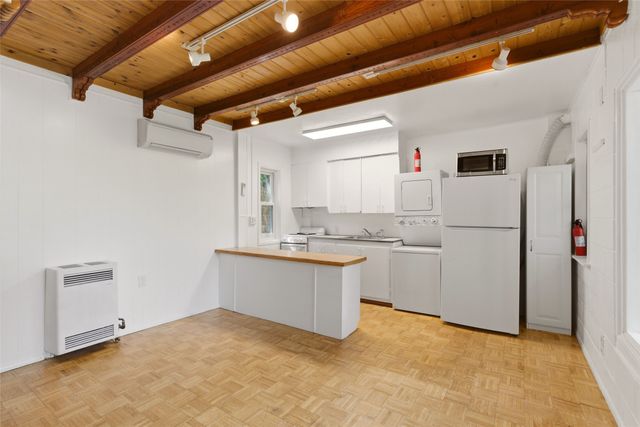 841 Don Diego, Santa Fe, NM 87505