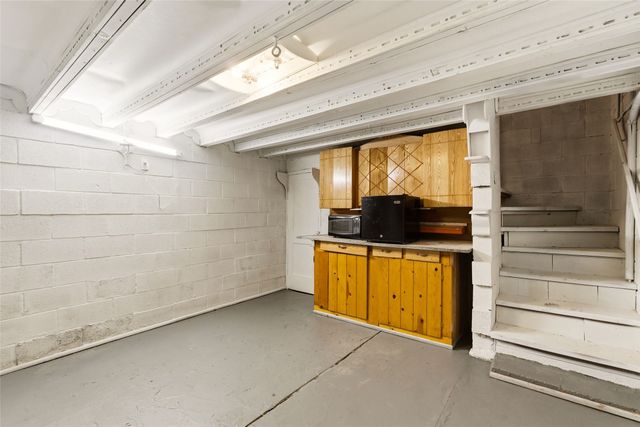 841 Don Diego, Santa Fe, NM 87505