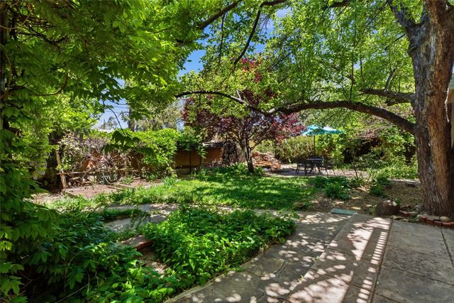 841 Don Diego, Santa Fe, NM 87505