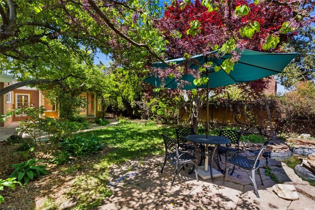 841 Don Diego, Santa Fe, NM 87505
