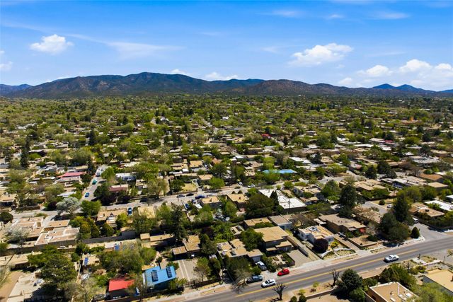 841 Don Diego, Santa Fe, NM 87505