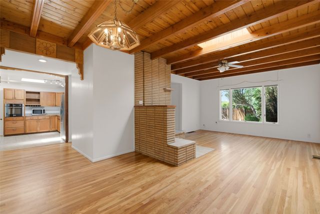 841 Don Diego, Santa Fe, NM 87505
