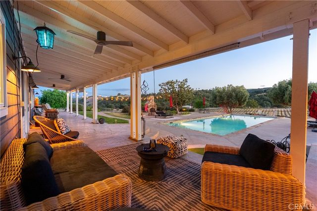 2325 Bella Tierra, Paso Robles, CA 93446