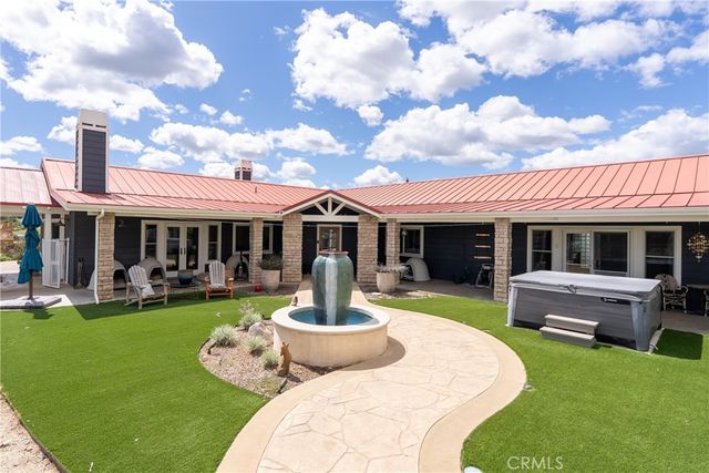 2325 Bella Tierra, Paso Robles, CA 93446