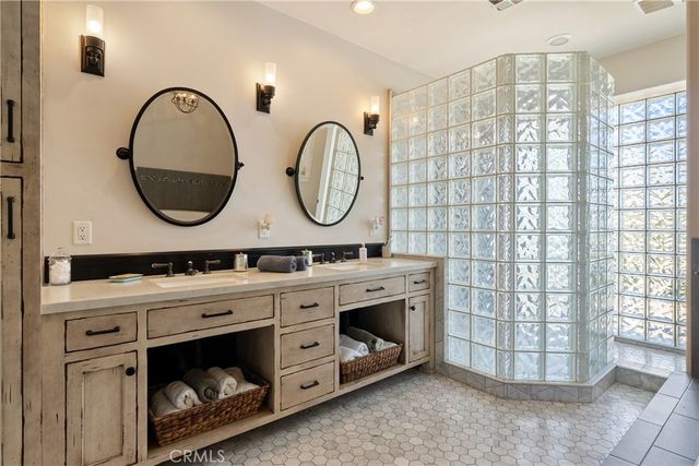 2325 Bella Tierra, Paso Robles, CA 93446