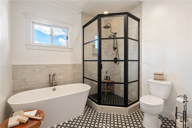 2325 Bella Tierra, Paso Robles, CA 93446