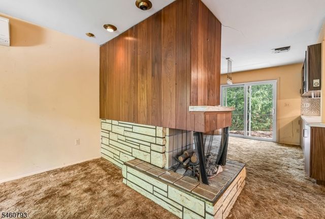 15 High Ct, Little Falls Twp., NJ 07424