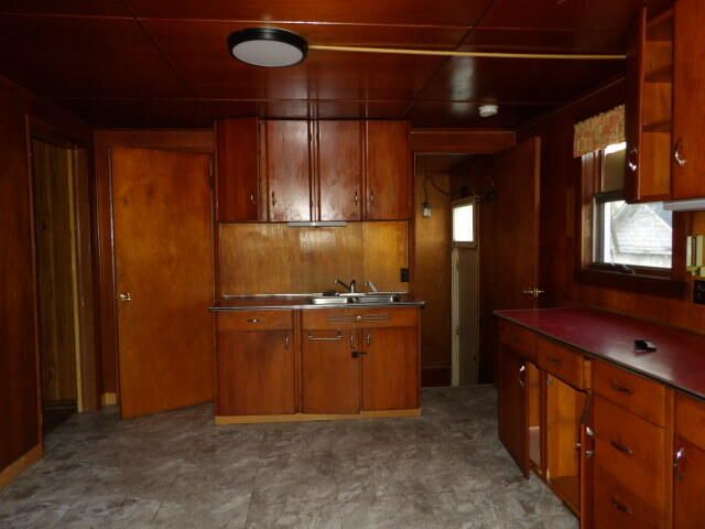 1223 Lake Street, Kalamazoo, MI 49001