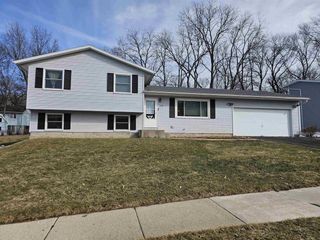 310 Ash Street, Oregon, WI 53575