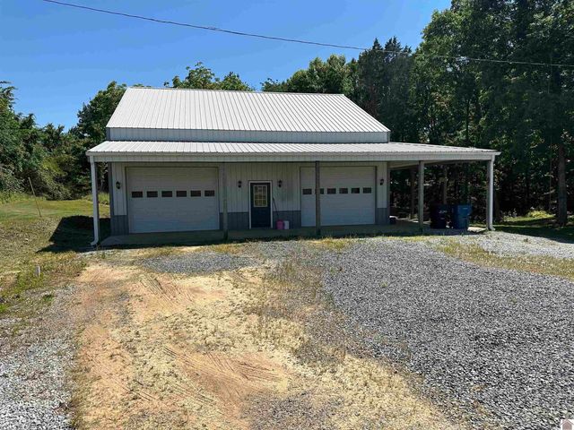 2801 Golo Rd, Mayfield, KY 42066