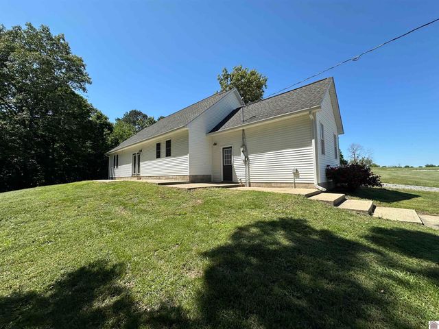 2801 Golo Rd, Mayfield, KY 42066