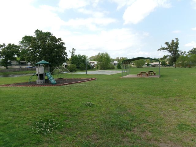 430 Waterfront Row, Quitman, TX 75783