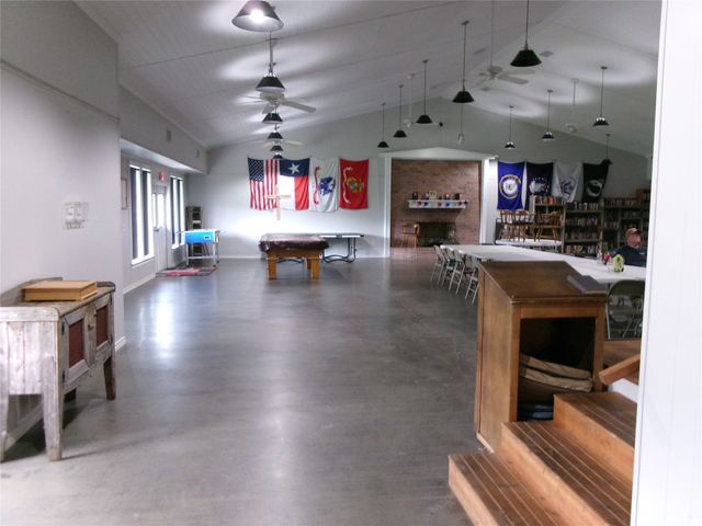 430 Waterfront Row, Quitman, TX 75783