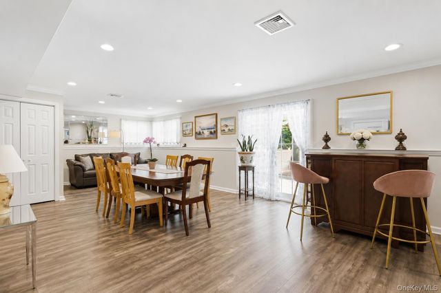 18 Collier Drive E, Carmel, NY 10512