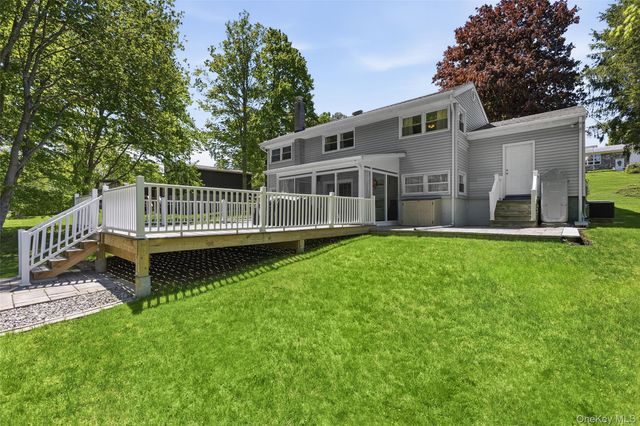 18 Collier Drive E, Carmel, NY 10512