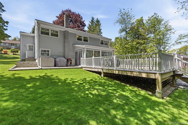 18 Collier Drive E, Carmel, NY 10512