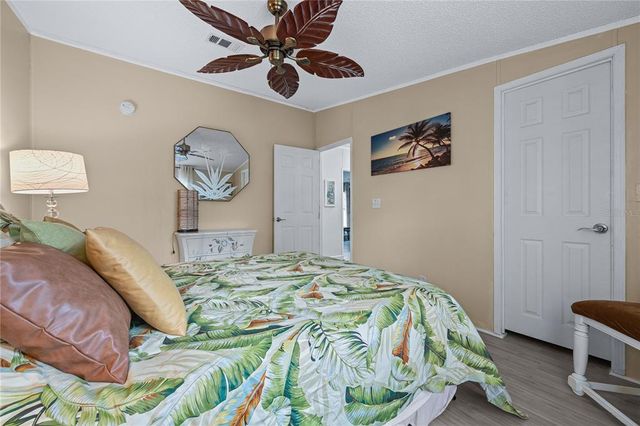 156 SW DOE GLEN, Lake City, FL 32024